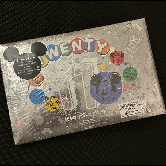 Walt Disney World Photo Album - Picture 2 of 2